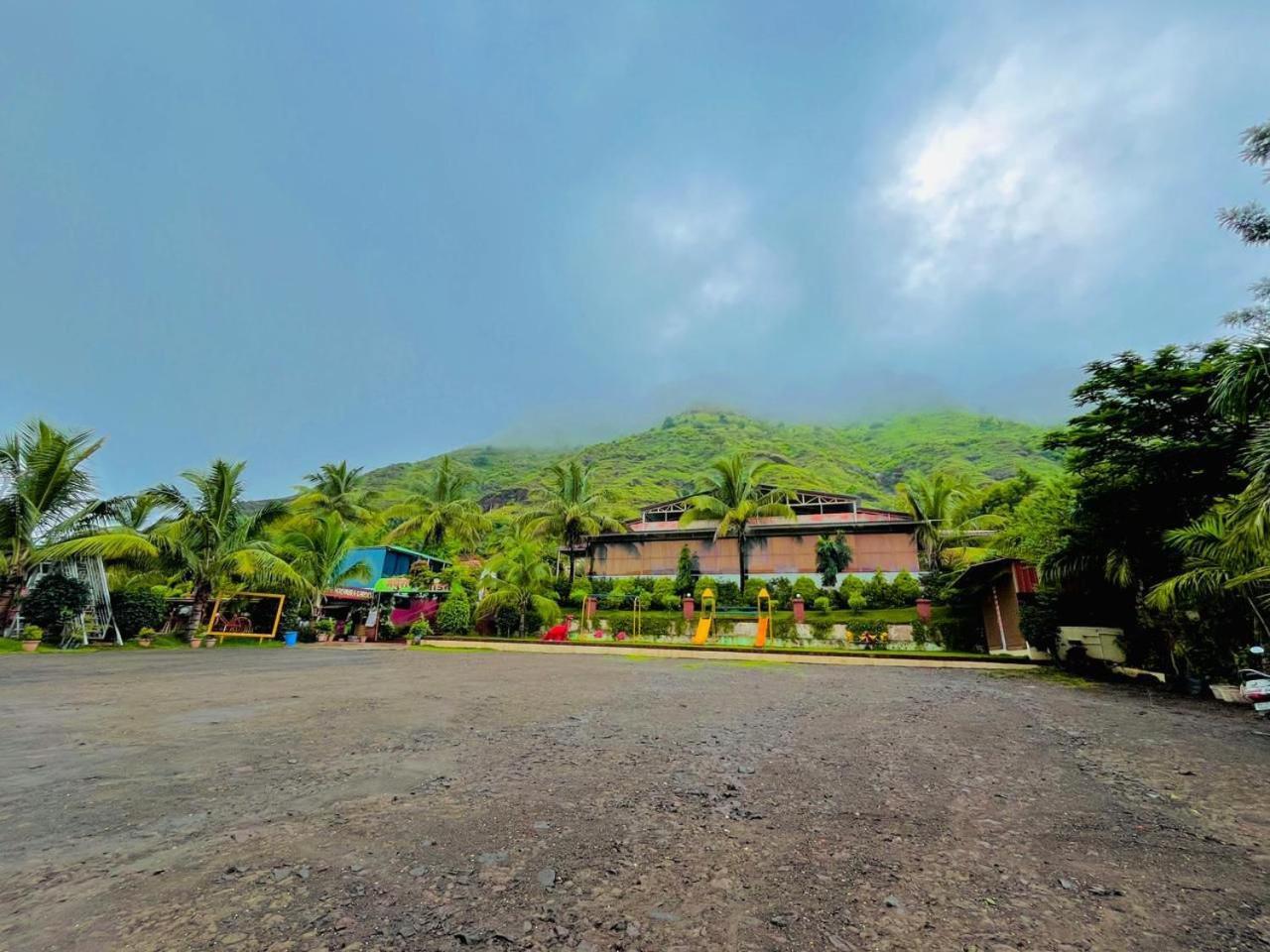 Madhura Agro Tourism Wai Exterior foto